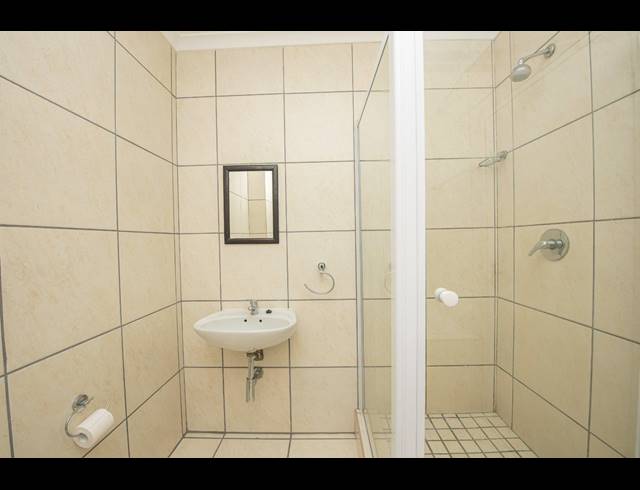 2 BEDROOM APARTMENT FOR SALE IN BRACKENFELL SOUTH